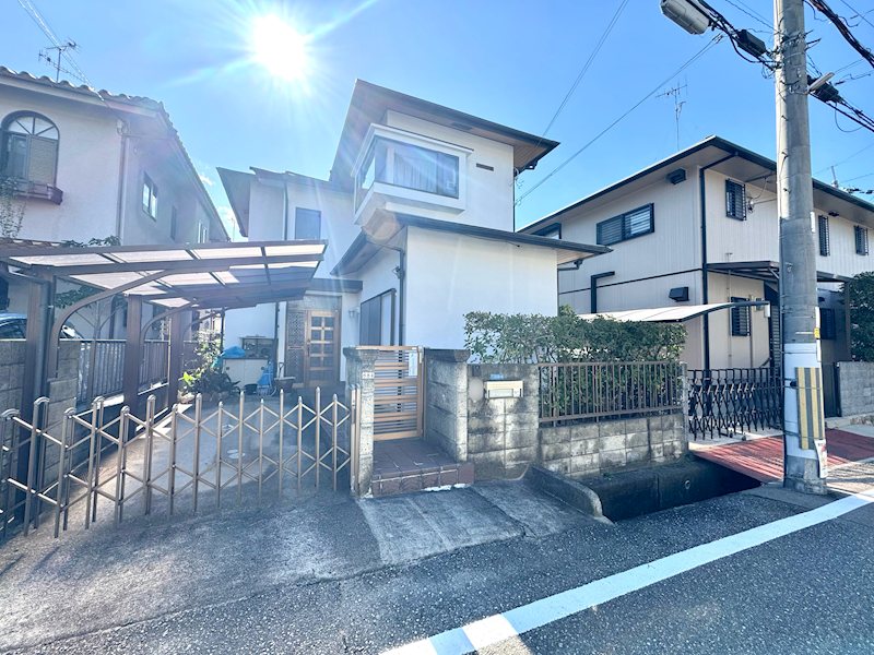 阪急宝塚線「売布神社」駅徒歩8分!