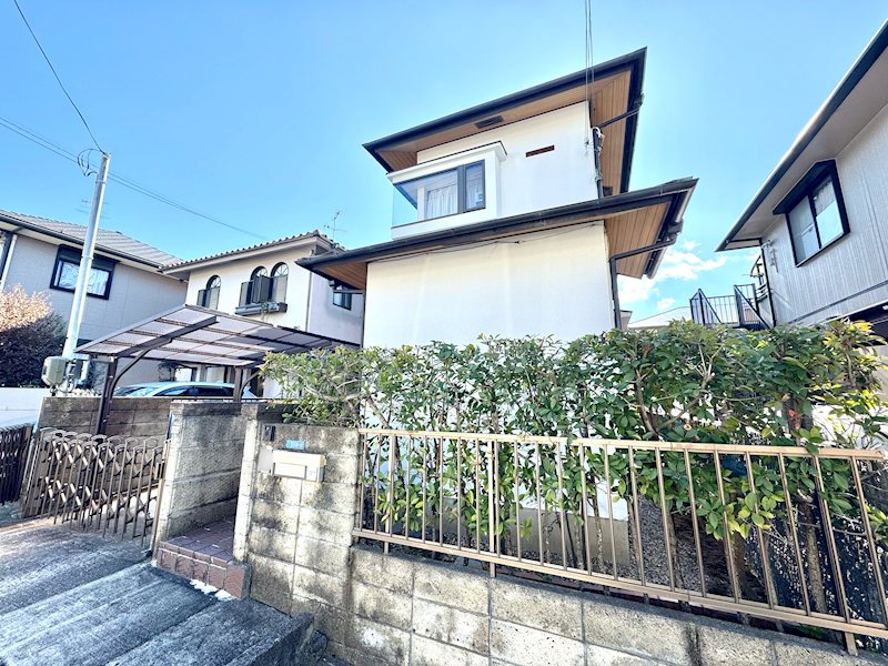 宝塚市星の荘 戸建 阪急宝塚線「売布神社」駅とJR宝塚線「中山寺」駅の2路線利用可能で利便性や住環境良好♪